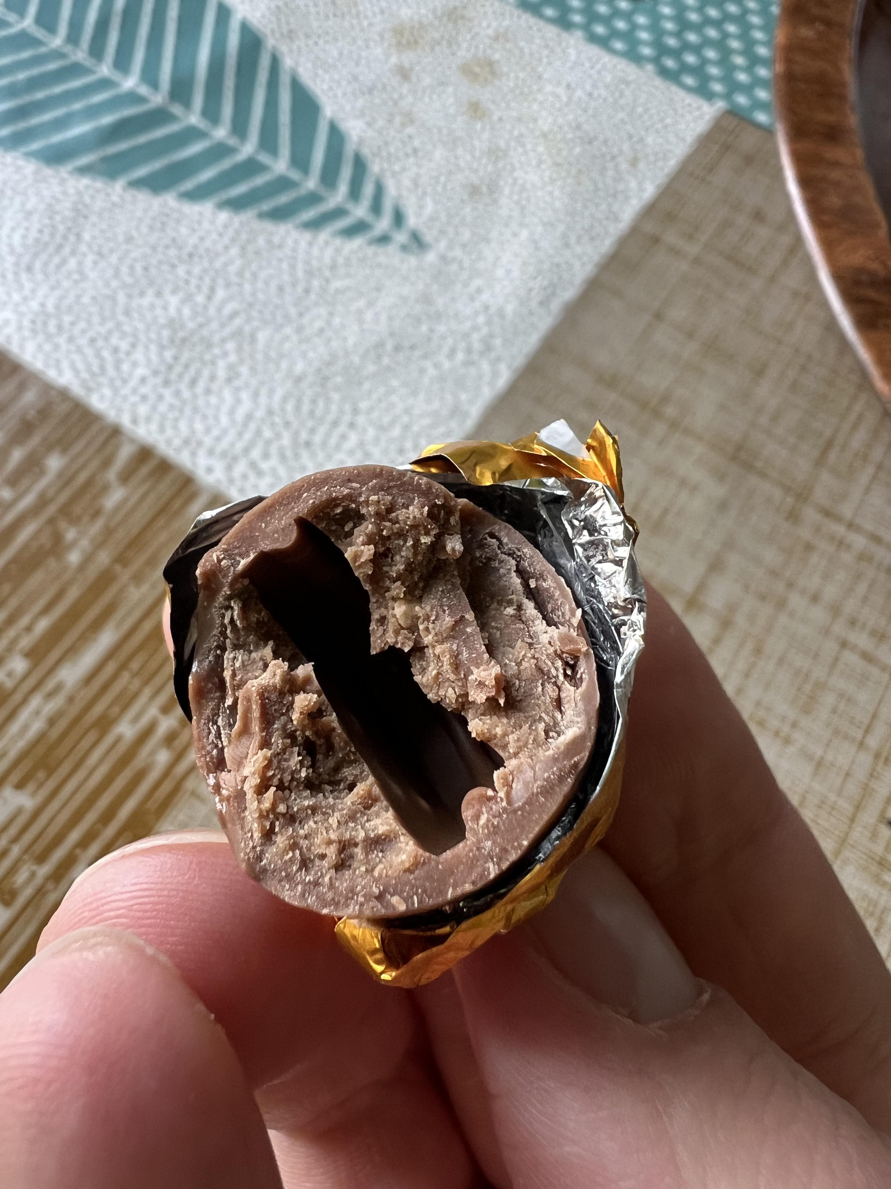 Milka Easter Chocolate Eggs — skimpflation evidence