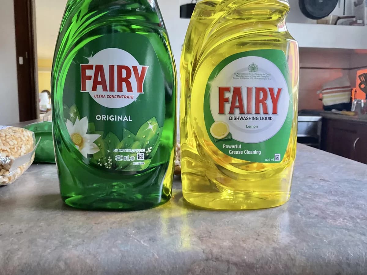 Fairy Dishwashing Detergent package photo