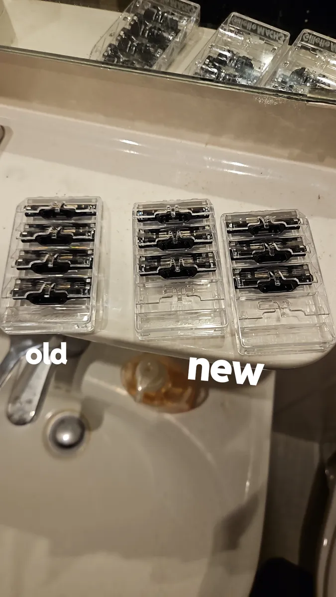 Gillette Mach3 blades package photo