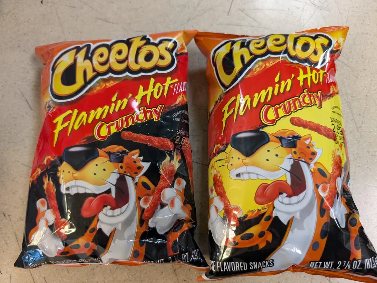 Frito-Lay Cheetos Flamin' Hot Crunchy package