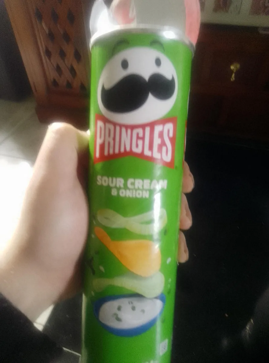 Kellogg Pringles — 200g to 134g