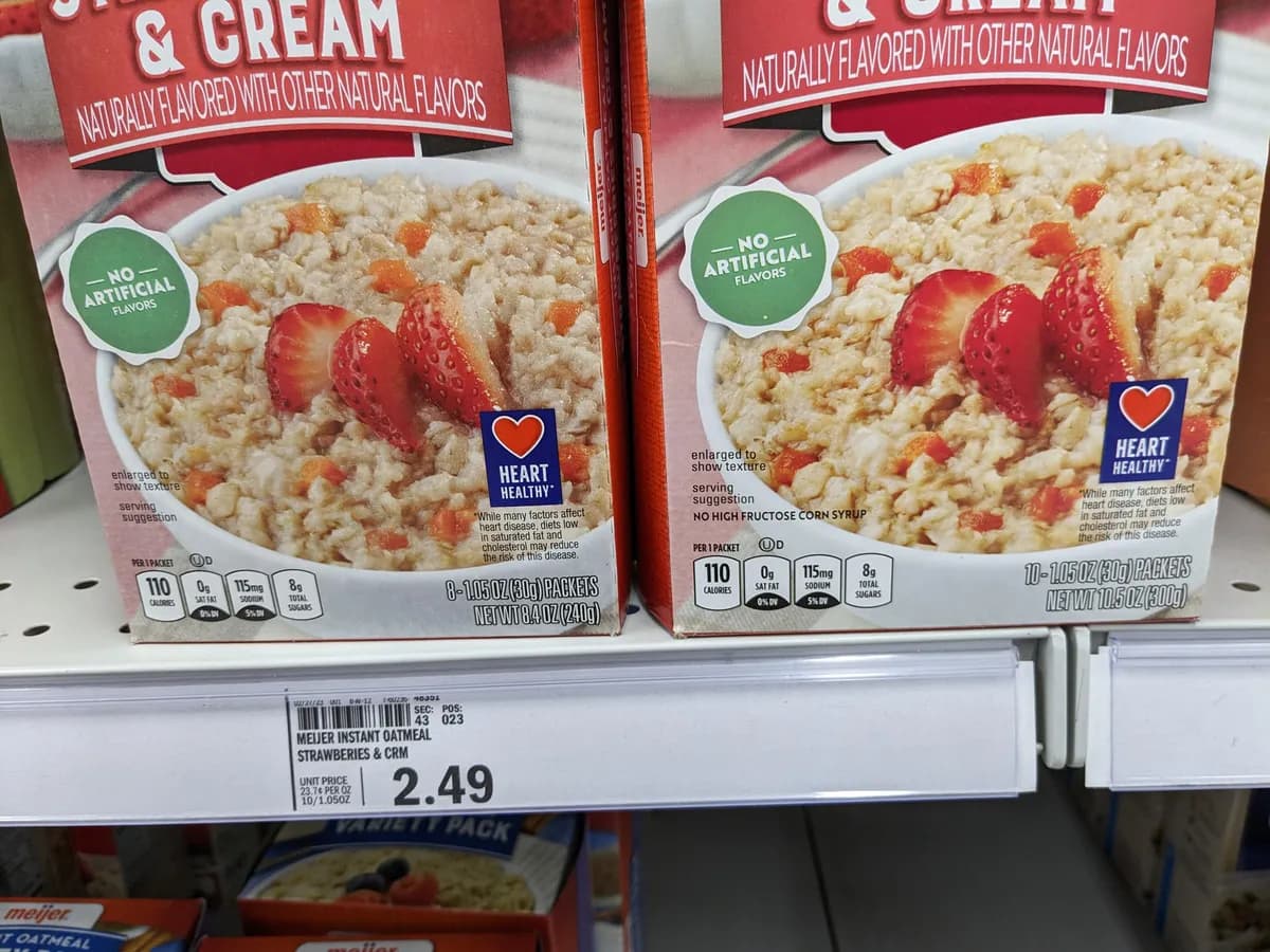 Meijer oatmeal package photo