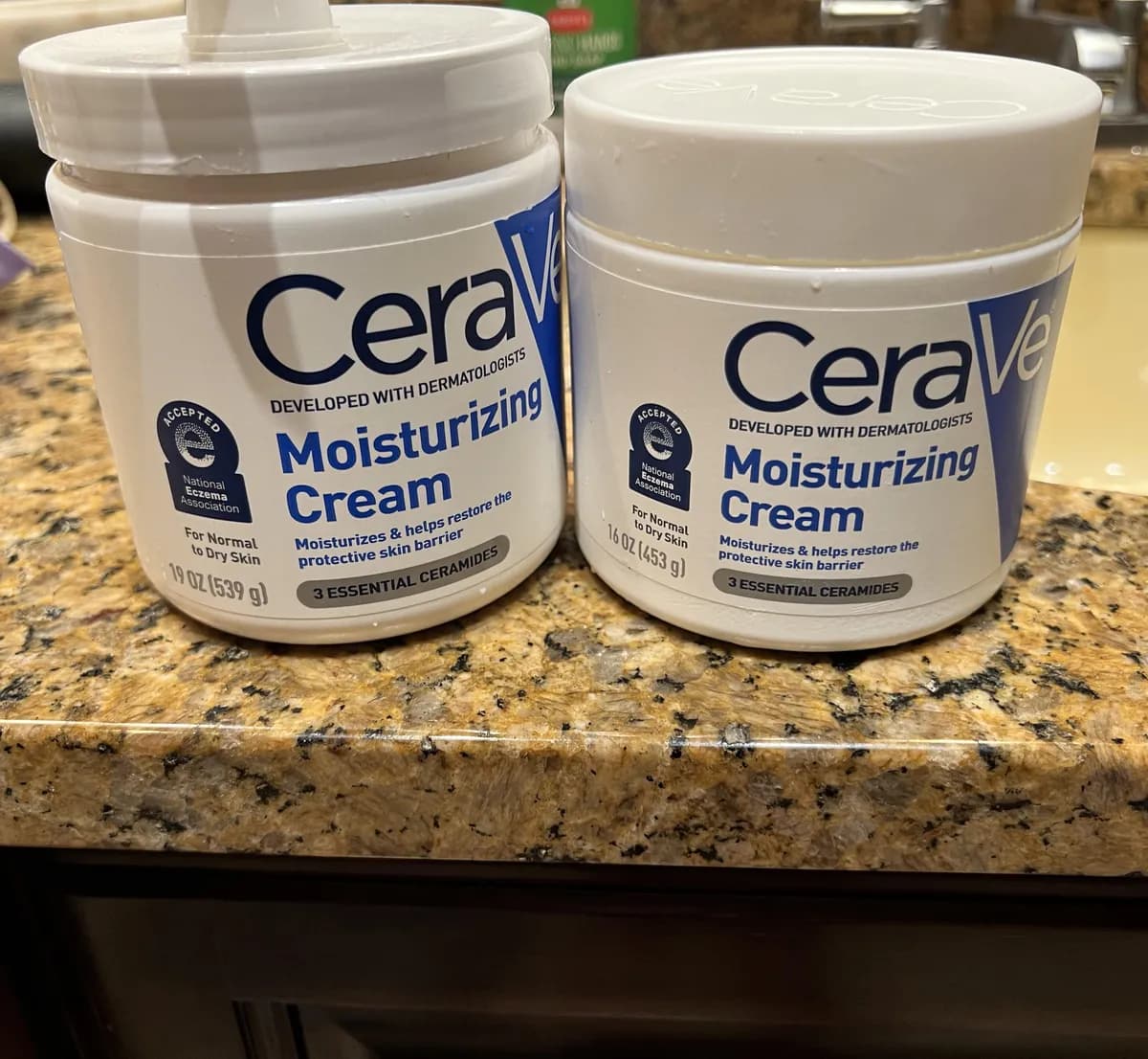 CeraVe CeraVe Moisturizing Cream — 539g to 453g