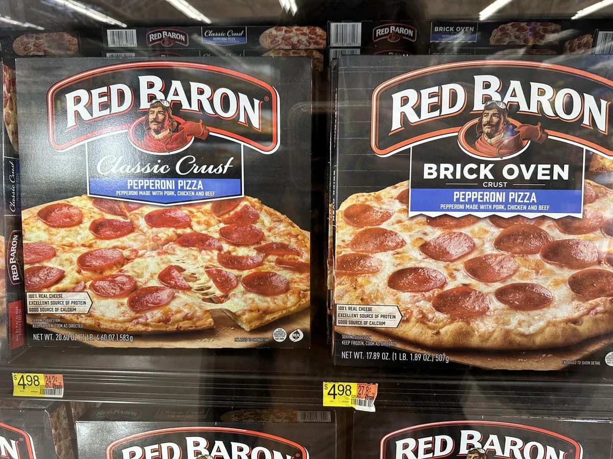 Red Baron frozen pizza — 20.6oz to 17.89oz
