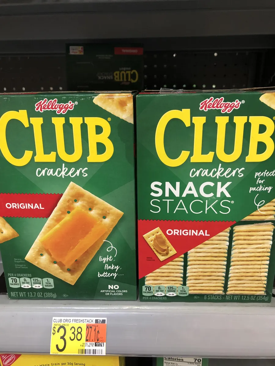 Club Club Crackers package photo