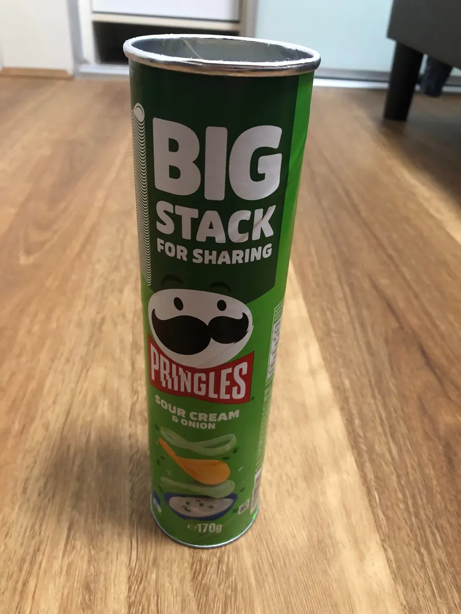 Kellogg Pringles Regular Can / Big Stack package